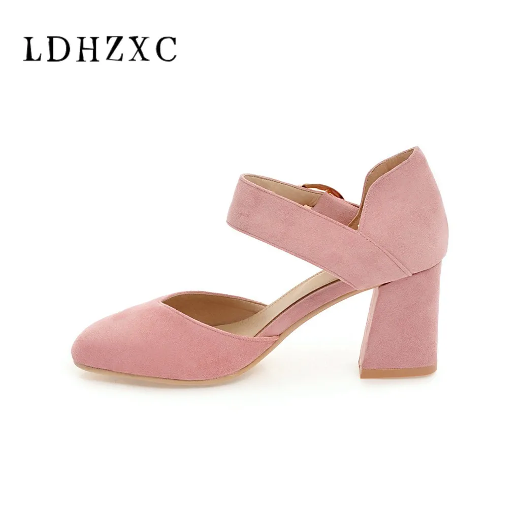 square toe heel shoes