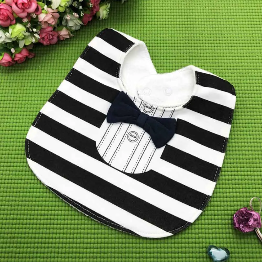 Вырез горловины для маленьких мальчиков нагрудники хлопка новорожденных девушка джентльмен галстук-бабочка дизайн передник для