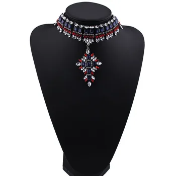 

Fashion Vinatge Rhinestone Crystal Collar Choker Necklace Party Wedding Bridal Statement Maxi Necklaces Women's Accessories