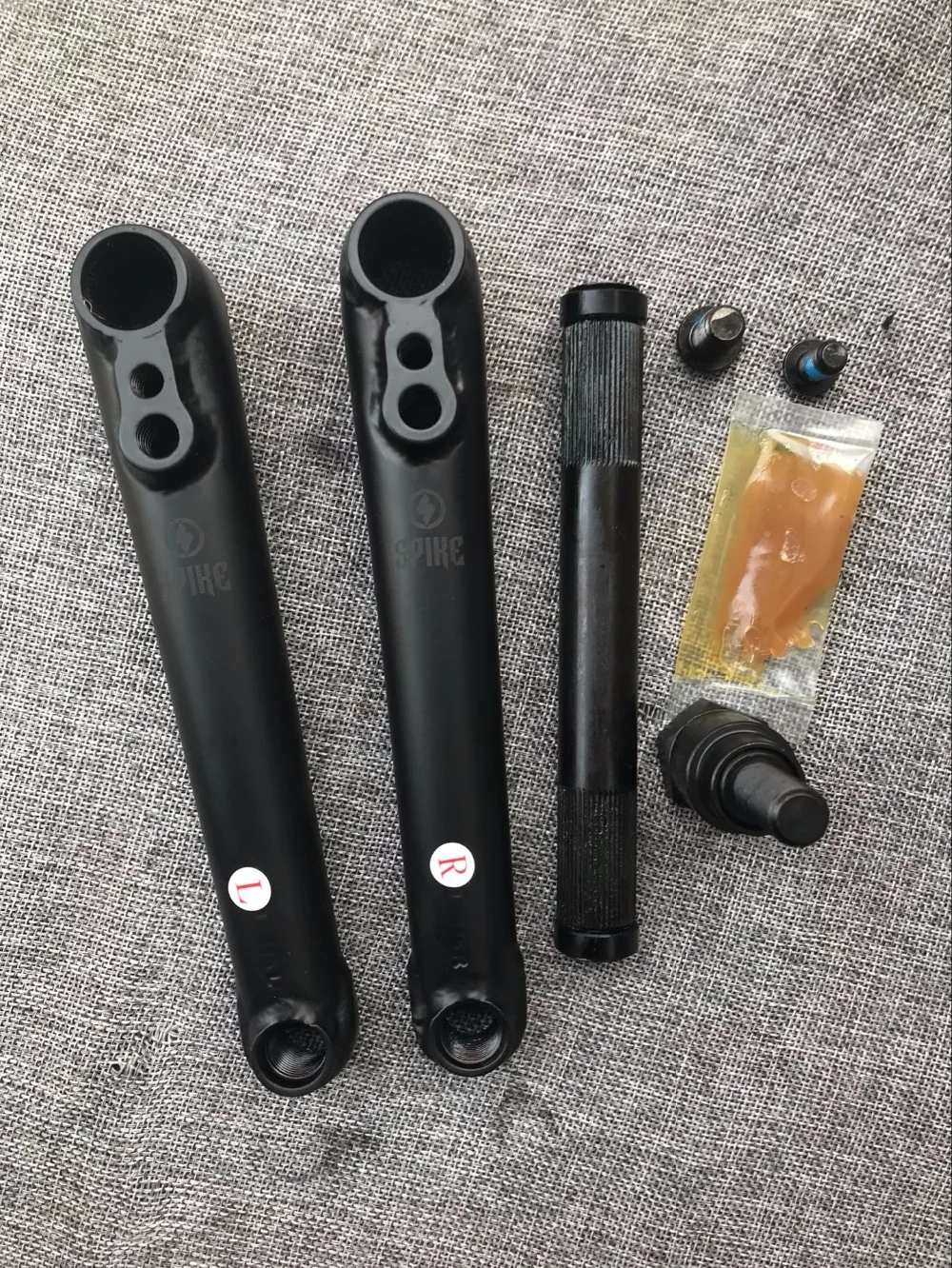 

BB17 Spike Fallout FGFS BMX crank 19mm 48 spline 175mm heat treated top quality made in Taiwai