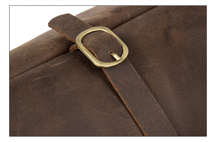 Schnallenansicht des Woosir Vintage-Herrenrucksacks aus echtem Leder