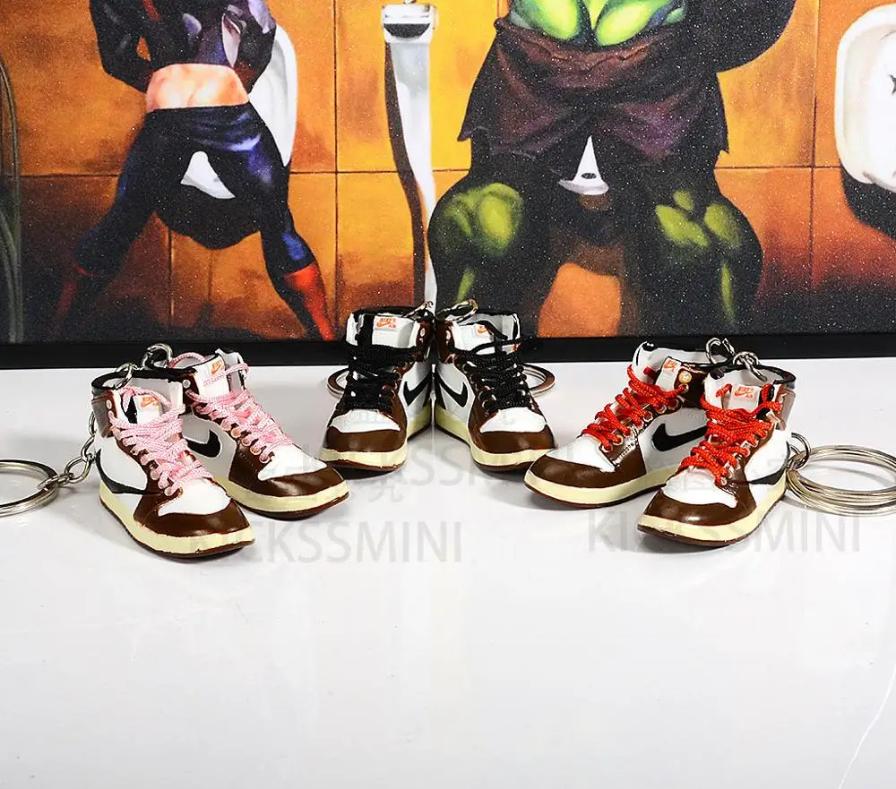 

dropshipping sneaker keychains doll accessory keychain 1/6 SCALE 3D Mini Shoe Sneaker travis scott keychain