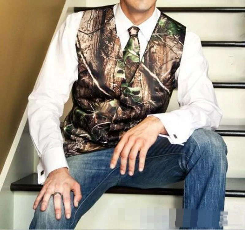 

New Camo Groom Vests Wedding Vests Realtree Spring Camouflage Slim Fit Mens Vests Custom Made Plus Size