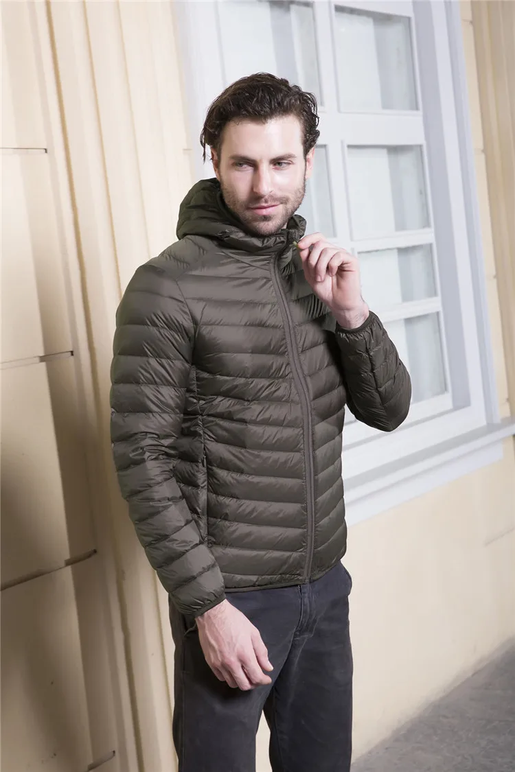 Men's Ultra Light Packable Down Jackets Hooded Slim Down Coats Man White Duck Down Padded Parkas Winter Puffer Jacket JK-634 puffer jacket with fur hood