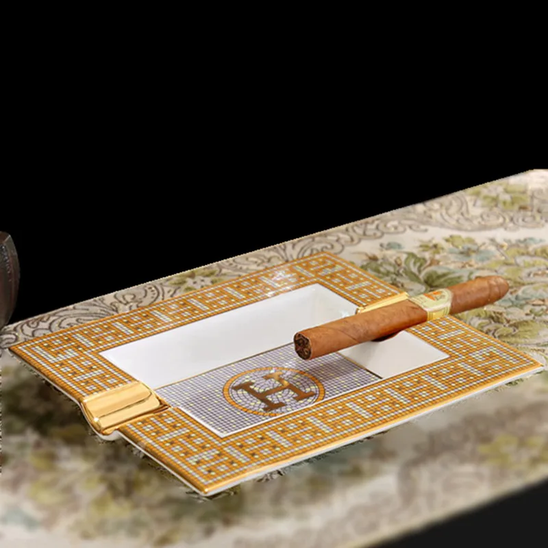 

Luxury Gold Fine Bone China Ashtray Handmade Rectangular Porcelain Cigar Ash Tray Smoking Accessories Gifts For Boss Dad R755
