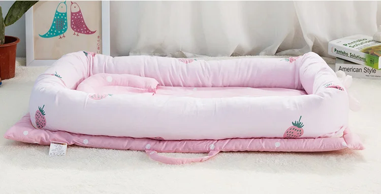 pink strawberry Для мам и малышей с Портативный новорожденных биомимикрия Многофункциональный Emperorship Solidder детская складная дорожная кровать с бампером матрас для кроватки - Цвет: pink strawberry
