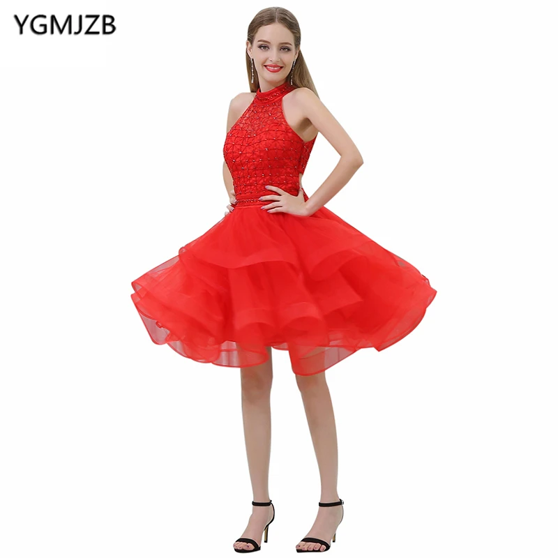 

Short Red Homecoming Dresses 2019 Ball Gown Halter Beaded Sequined Knee Length 8th Grade Graduation For Prom Party Girls Gown