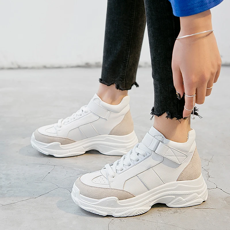 

Dumoo 2018 Fashion Women Sneakers Leisure Shoes Platform Lady Casual Shoes Genuine Leather Heel 5.5cm Wedges Shoes