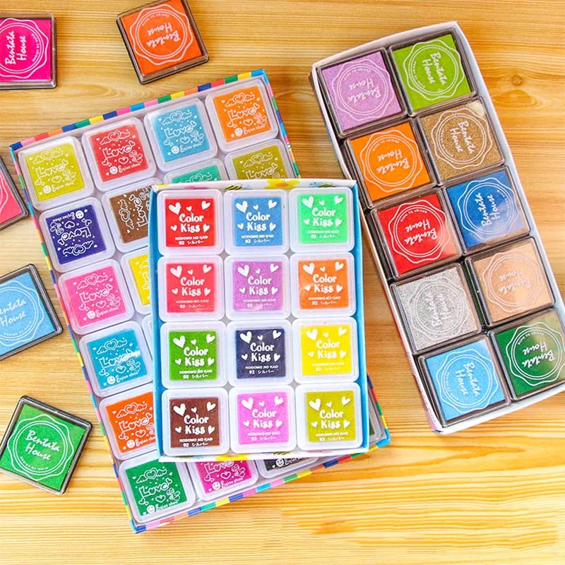 20Colors DIY Scrapbooking Vintage Crafts Ink Pad Colorful Rubber Stamps Finger Painting Inkpad Non-Toxic Baby Safe