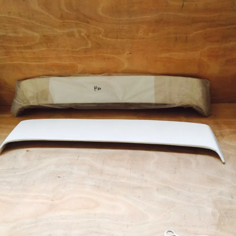 2012021AR32rearspoiler (5)_