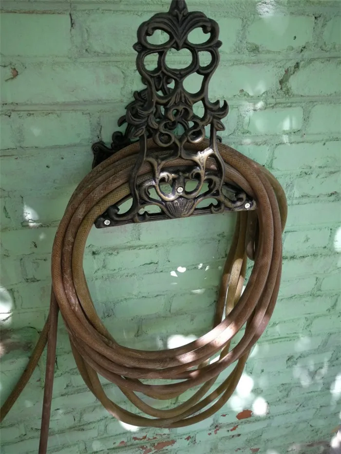 Garden Wall Mounted Hose Holder, Cast Iron Hose Hanger Garden Home Decor Iron Crafts Free Ship