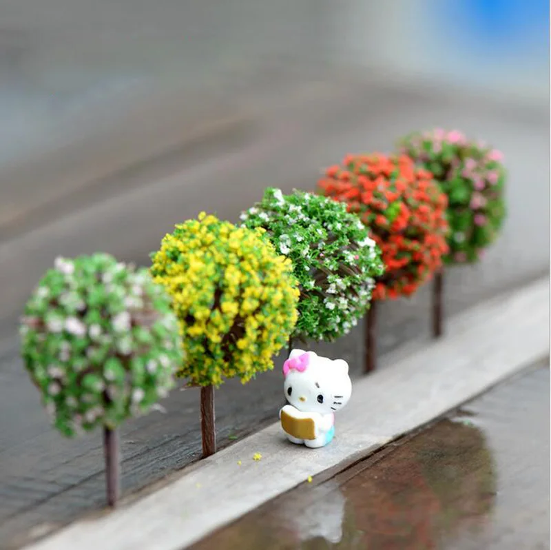 mini garden figures