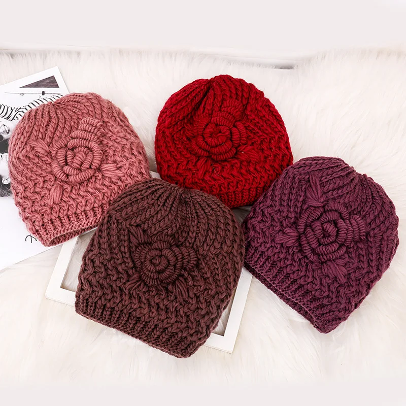 Autumn and winter new wool hat Korean version of the flower pattern knit Plus velvet Baotou warm head cap knitted women | Аксессуары для