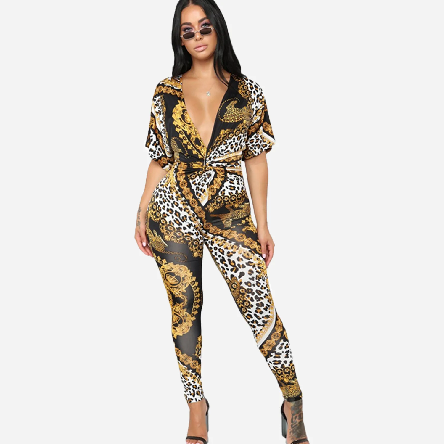 

Spring and summer 2019 new style, fashionable African national style, digital printing, casual, deep v, jumpsuit
