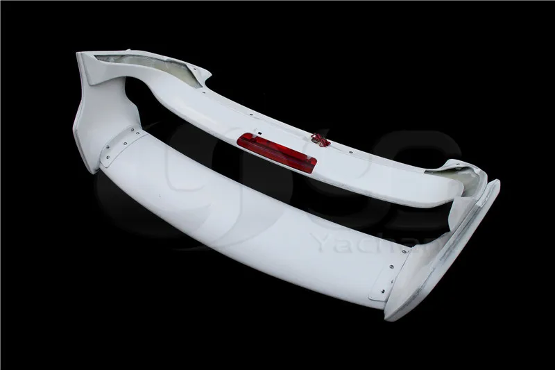 2008-2010 Subaru Impreza  GRB WRXSTI Varis Style Rear Spoiler with Break Light FRP(8)