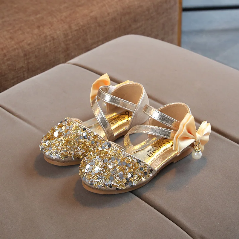 

KEYITODO fashion sequins butterfly knot princess shoes soft Bottom Girl Sandals New Children sandals Silver Gold Pink P120
