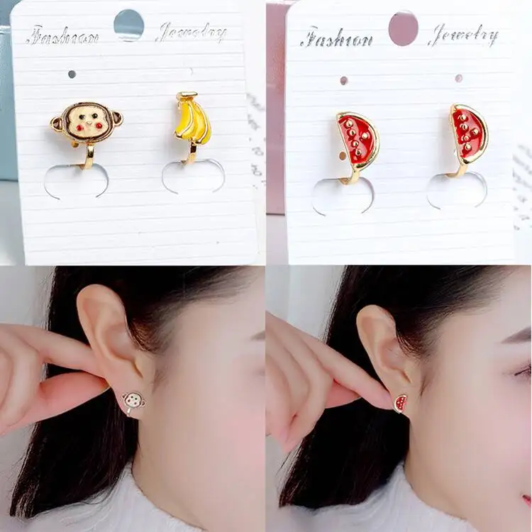 A Set of 2 Pairs Korea Style Animal Insect No Hole Earring Simple Charms Clip on Earrings for Children Students Jewelry Gifts