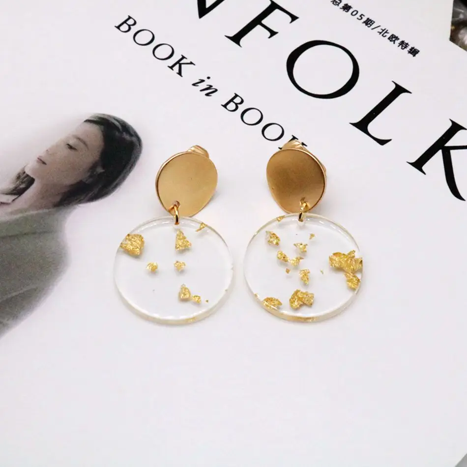 

Free Shipping Sweet Cute Gold Glitter Resin Clip Earring