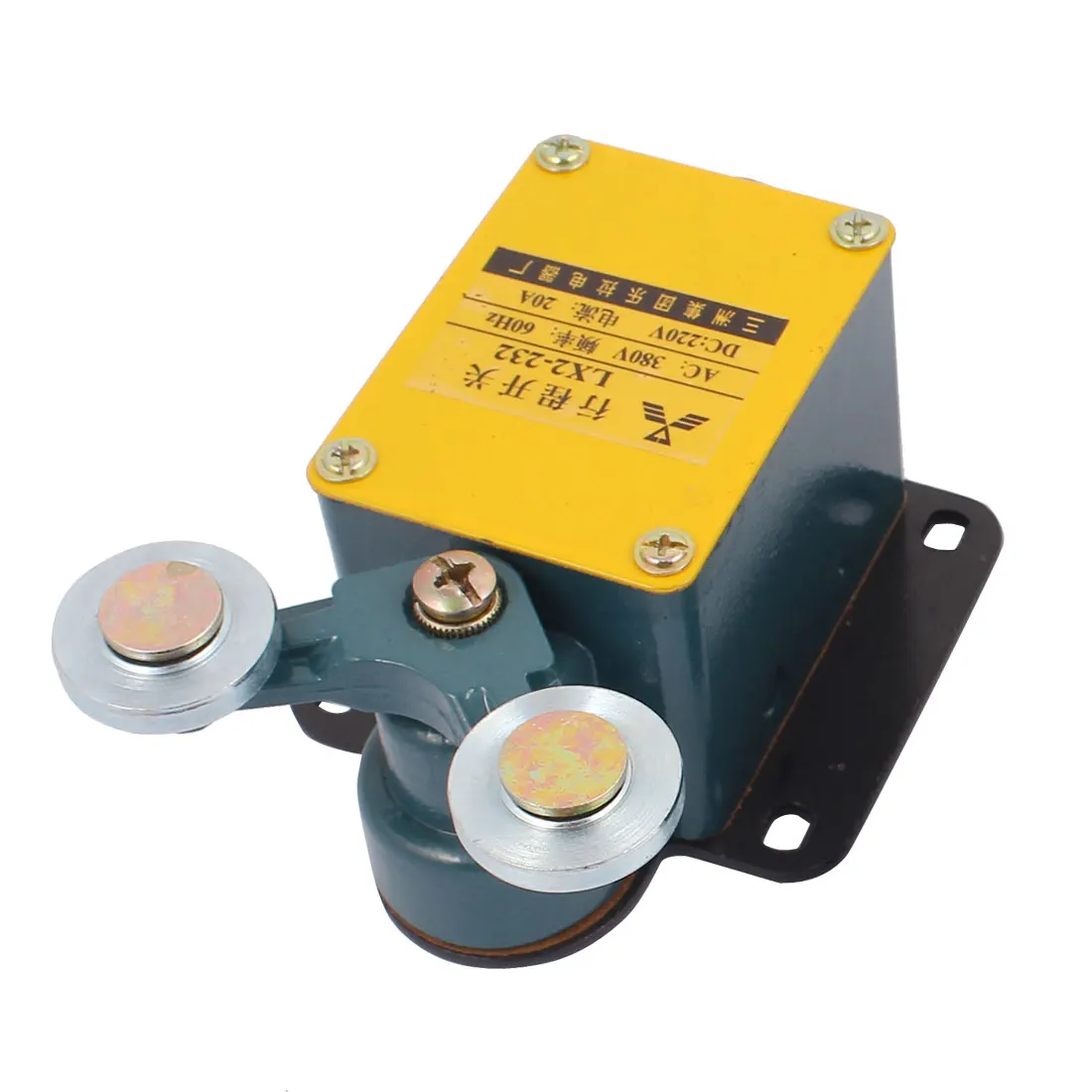 

UXCELL Lx2-232 220Vdc 380Vac 20A 60Hz Latching Double Rotary Roller Lever Limit Switch 1No 1Nc Dpst