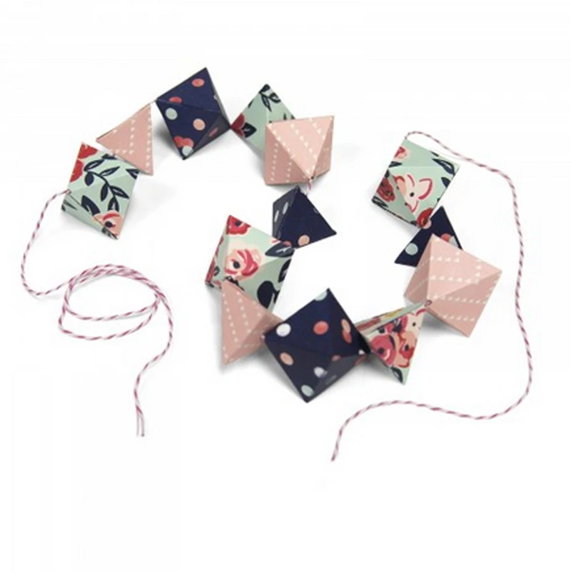 

Cute 3D Multi-angle box Frame Metal Cutting Dies Stencil 2019 New For DIY Scrapbooking Greeting Card Embossing Craft Template
