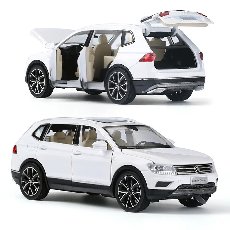 Beste Hoge kwaliteit 132 Nieuwe Tiguan L legering model, simulatie van spuitgieten geluid en licht trek model ornamenten, gratis verzending