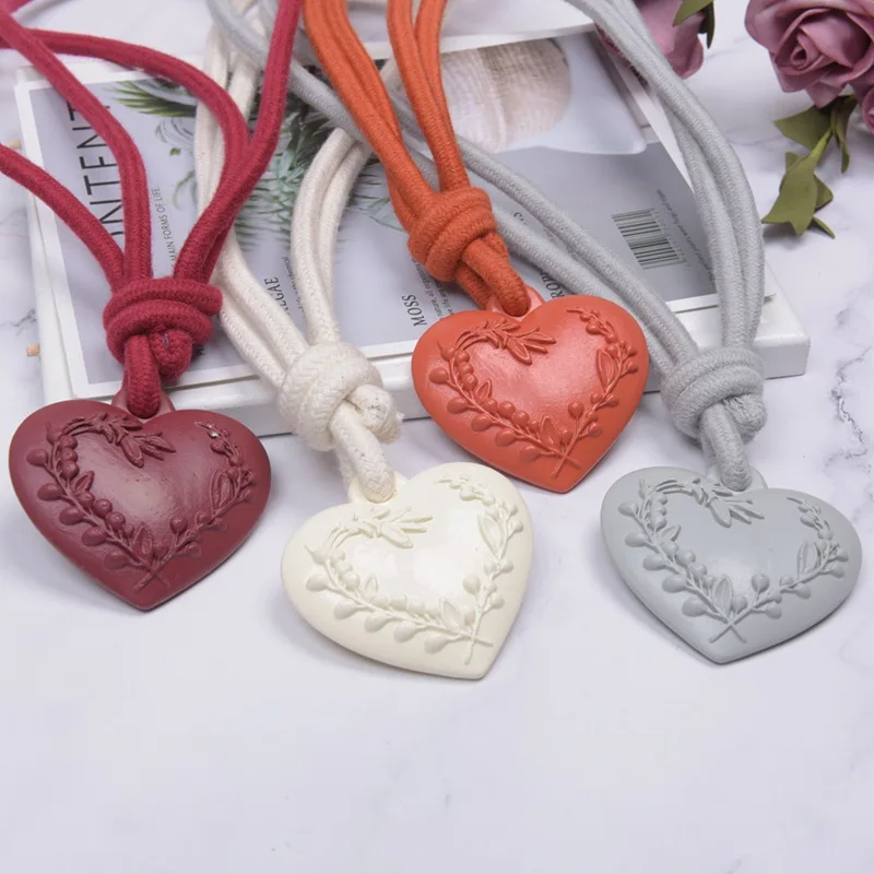 1Pcs Resin Heart Curtains Tie Back Holder Cotton Curtains Buckle Clips With Auspicious Clouds Home Curtain Strap Decoration