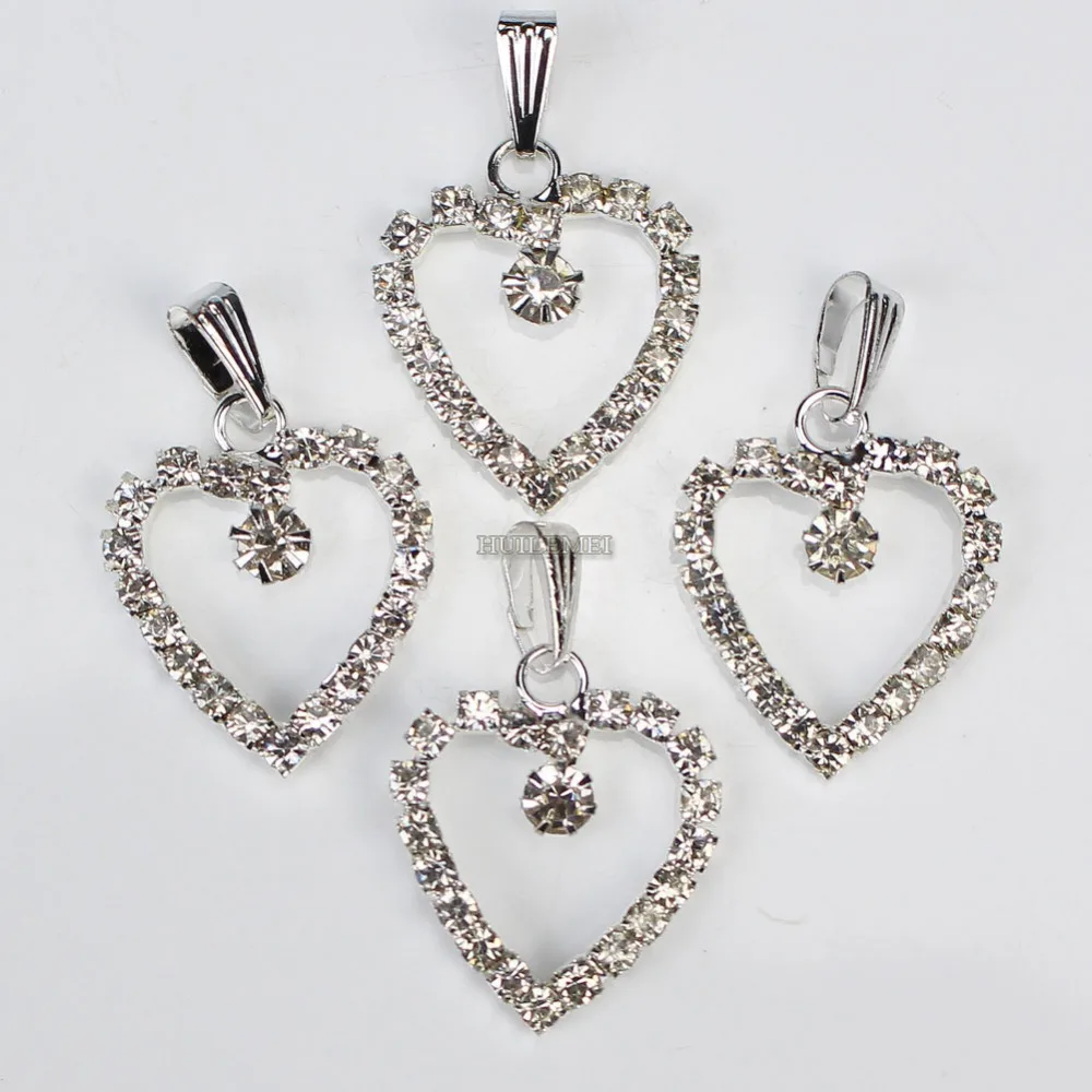 

Wholesale 20pcs/lot 23x19mm Silver Plated Czech Crystal Rhinestone Love Heart Pendant Beads Fashion Necklace Pendants for Women