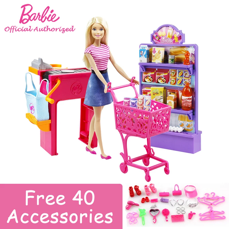 barbie de compras en el supermercado