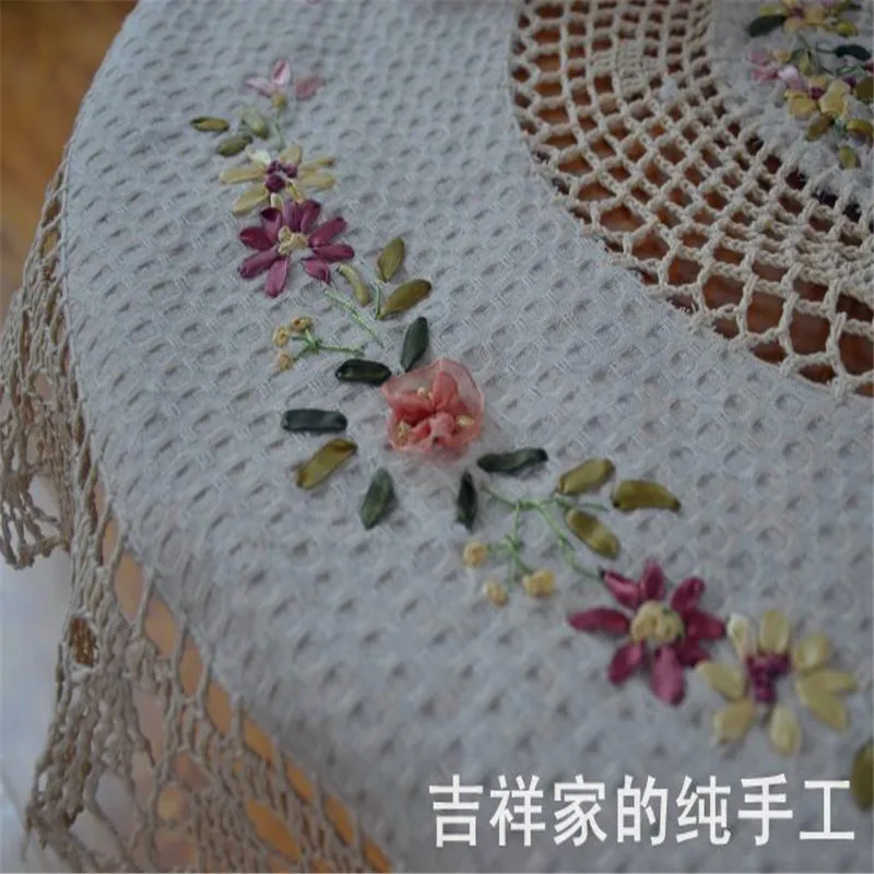 crochet tablecloth02