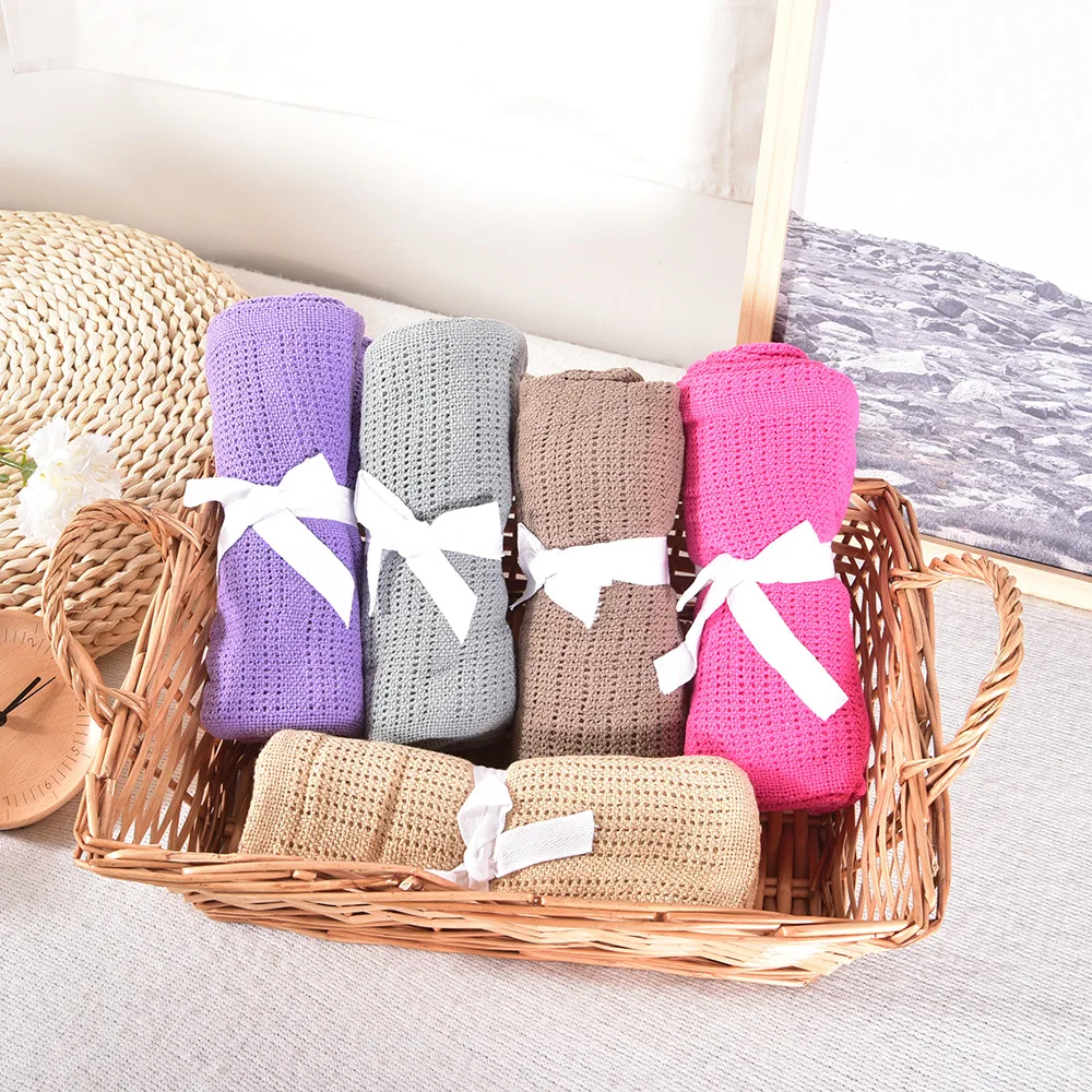 

New 2019 Brand Cotton Blanket Crochet Newborn Baby Blankets Cellular Blanket Candy Color Casual Sleeping Bed Supplies Hole Wrap