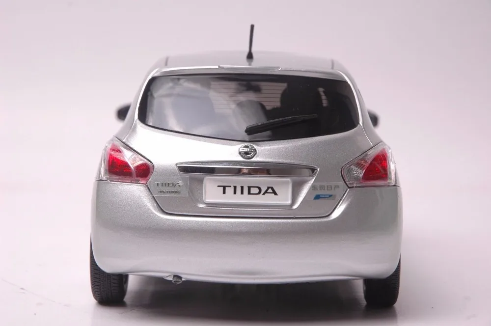 1 18 Diecast Model For Nissan Tiida Versa Latio 2012 Silver Hatchback Alloy Toy Car Miniature Collection Gift Pulsar 1 18 Diecast Diecast Modelsalloy Toy Car Aliexpress