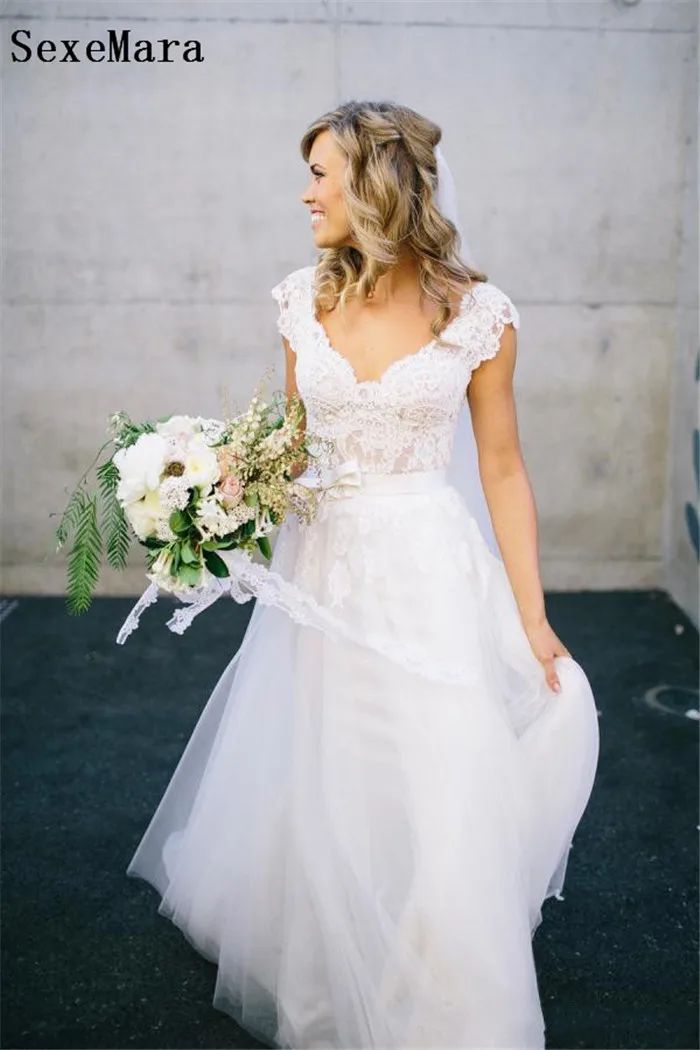 bohemian-hippie-style-wedding-dresses-for
