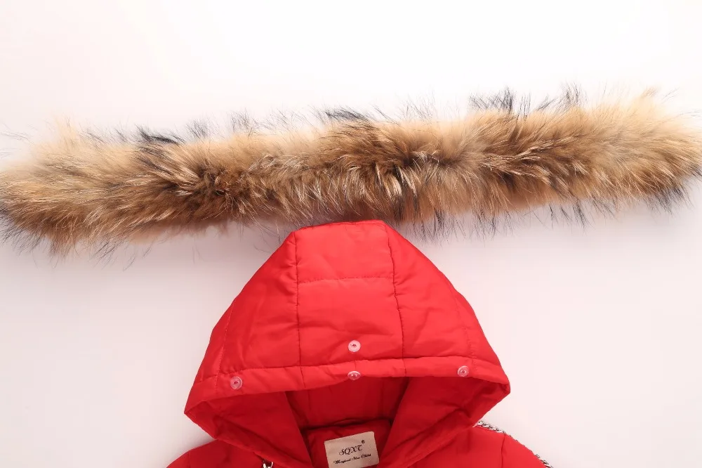Teenagers Coat Jacket Warm Girls Outerwear Parka Jacket With Real Raccoon Fur Winter Thick Coat Girls 2017 New Winter Collection (18)