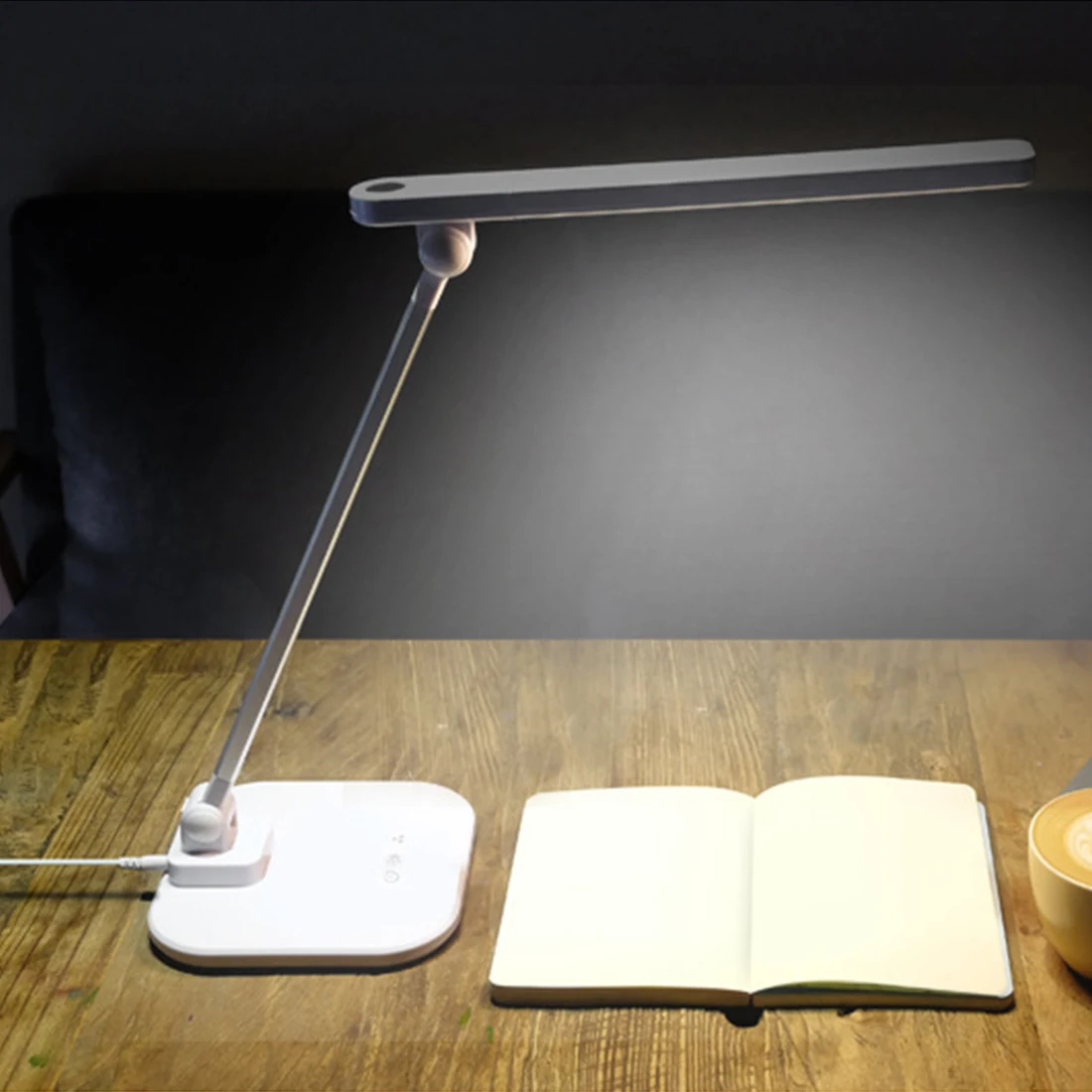 

5W 36LED Desk Lamp Foldable Dimmable Rotatable Eye Care LED Touch-Sensitive Controller USB Charging Port Table Lamp