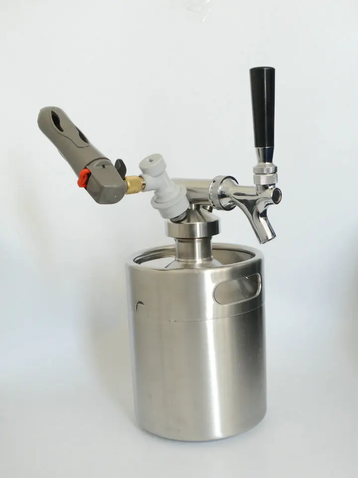 64oz beer keg coupler/growler spears/Beer Spear With Tap Faucet /For