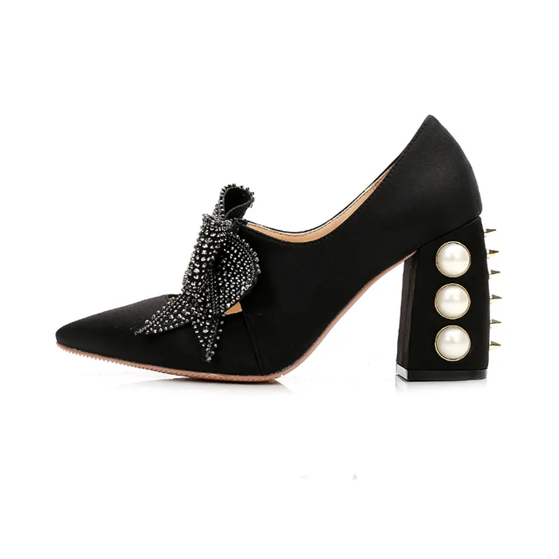

2018 Spring Autumn Chic Sweet Mary Janes Bow-knot High Square Heels Pearls Rivets Shallow Pumps Design Woman Party Wedding Pumps