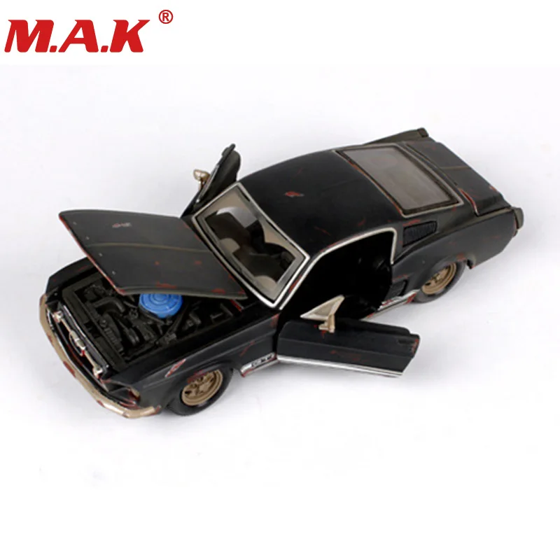 Детские игрушки Maisto 1:24, старая версия 1967, Mustang GT, черные спортивные гоночные машины, 1/24 сплав, литая под давлением модель автомобиля, игрушки для коллекции