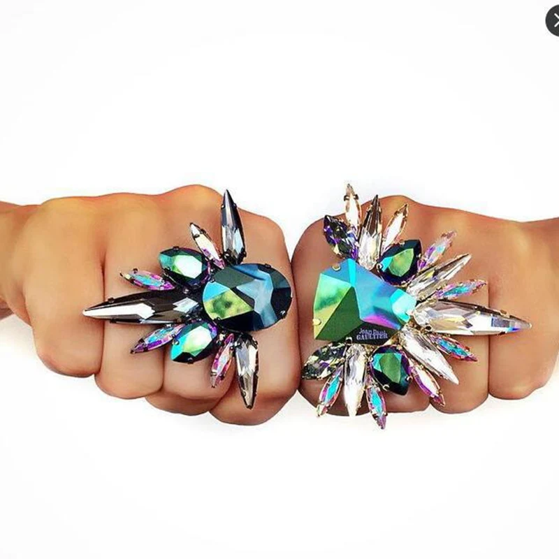 

New Arrival European Style Wedding Rings Women Multicolor Engagement Party Jewelry Crystal Rhinestone Elegant Finger Ring Bijoux