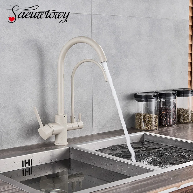 

Saeuwtowy Black/Chrome/Beige with dots Kitchen Faucets With Filtered Water Two Handle 360 Degree Rotation Drink Water Directly