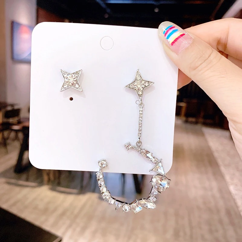 

New Arrival Korean Crystal Dangle Long Asymmetric Star Earring simple exaggerated Girl Women Wedding Vintage Tassel Drop Earring