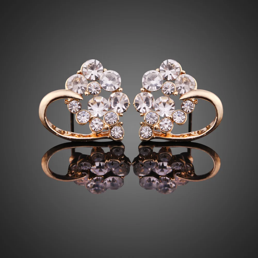 Exquisite Women Sweet Rhinestone Hollow out Love Heart Ear Studs Earrings CX103in Stud Earrings