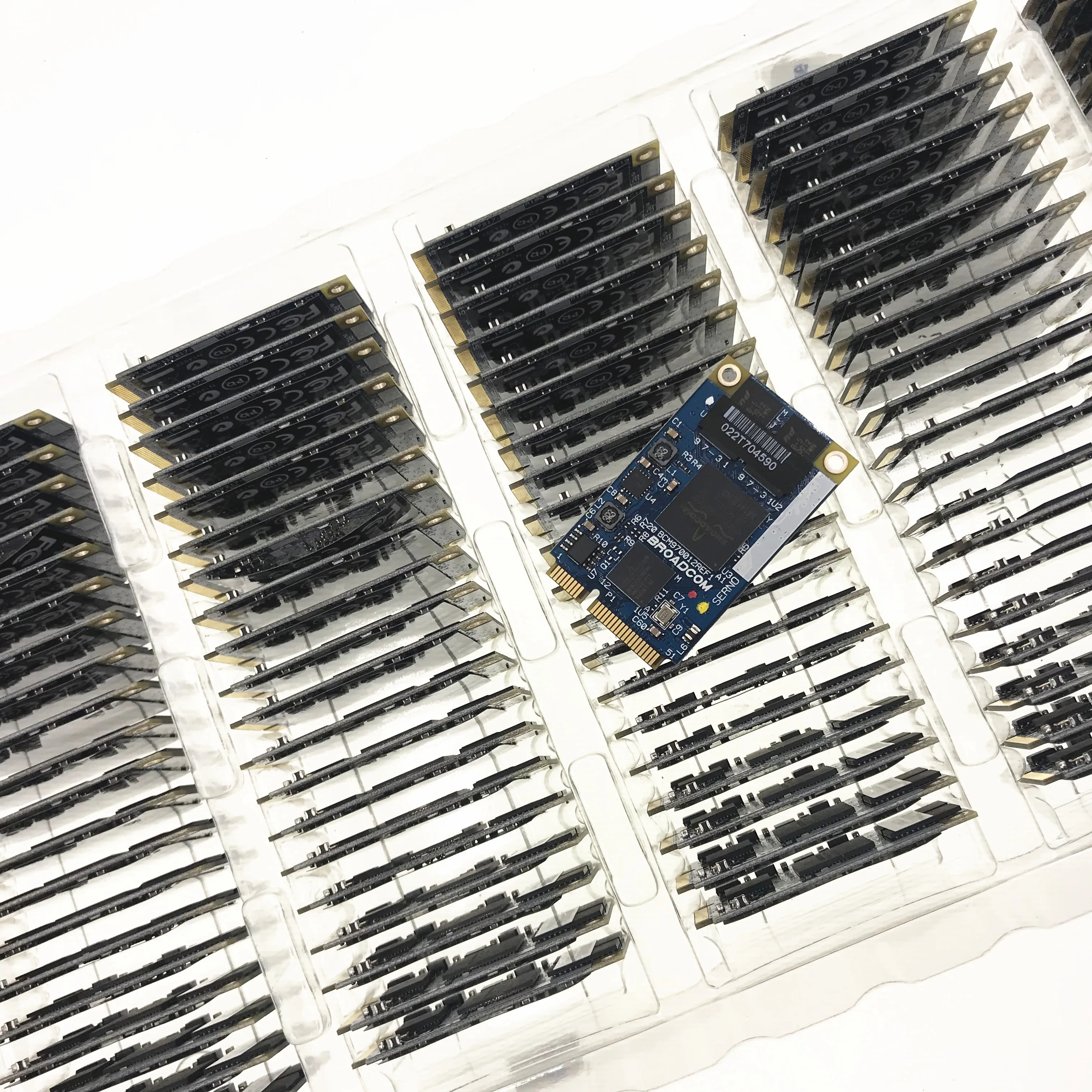 100 шт. новинка для Broadcom BCM70012 BCM970012 BCM70010 кристаллическая искусственная мини карта