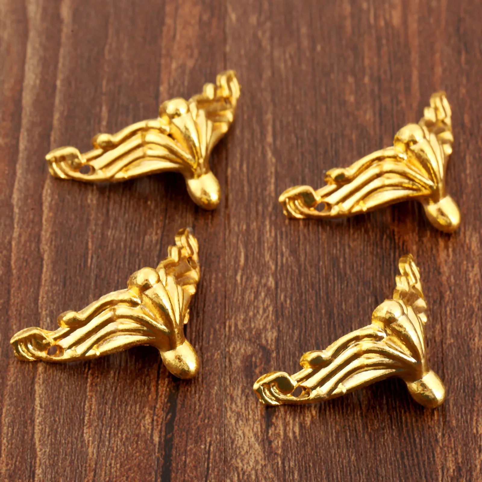 

4Pcs Gold Decorative Corner Bracket for furniture Jewelry Gift Wooden Box Feet Furniture Foot Corner Protector 26*19mm