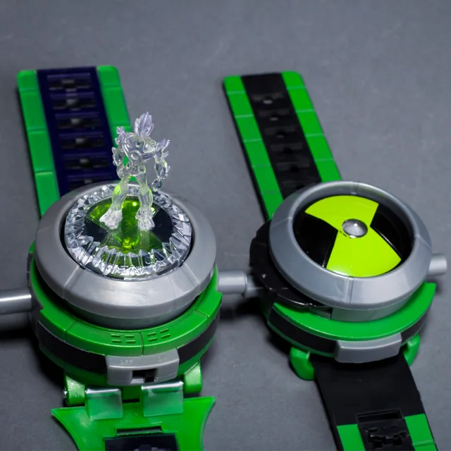 American Anime BEN 10 Ultimate Omnitrix Projection Toy