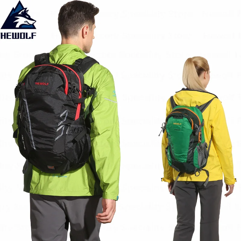 

Hewolf Outdoor Large Capacity Climbing Bags 28L Lightweight Waterproof Backpack Multifunctional Camping Hiking Office Backpack