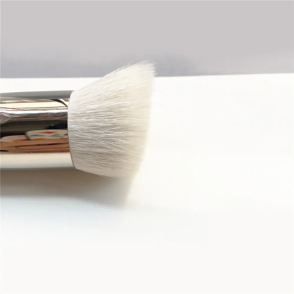 Trish McEovy Brush 71 Perfect Face _ 6