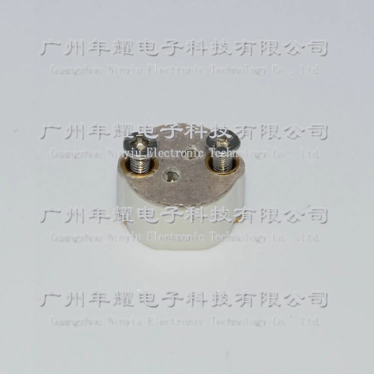 

Alternative DBGM 913 Lampholder with screw,Martin surgical lights,halogen bulb socket lamp base