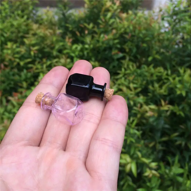 Wholesale Price Mini Glass Color Bottles Rectangle Cute Bottles With Cork Little Bottles Gift tiny Jars Vials Mix 7 Colors 70pcs 6