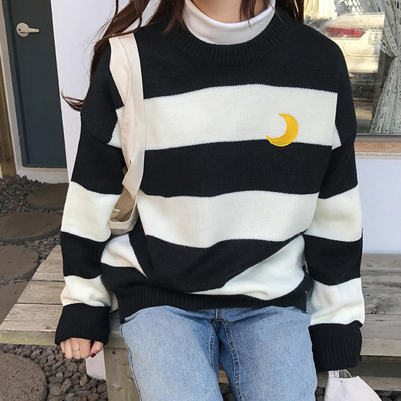 

Harajuku Fashion Striped Knitted Women Sweater Cute Moon Embroidery Student Sweater Coat Striped Sweet Women Pullover Sweater