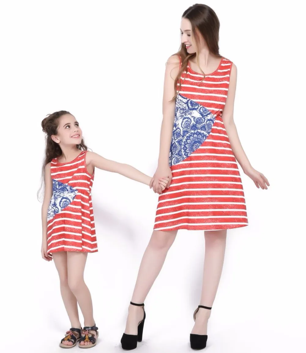 

Matching Family Clothing Mother Daughter Dress Red Striped Sleeveless Knee Dress for Mum Girl Dress Fashion New Kids Clothing